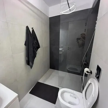 Cudovito Mesto V Gorah Apartamento *
